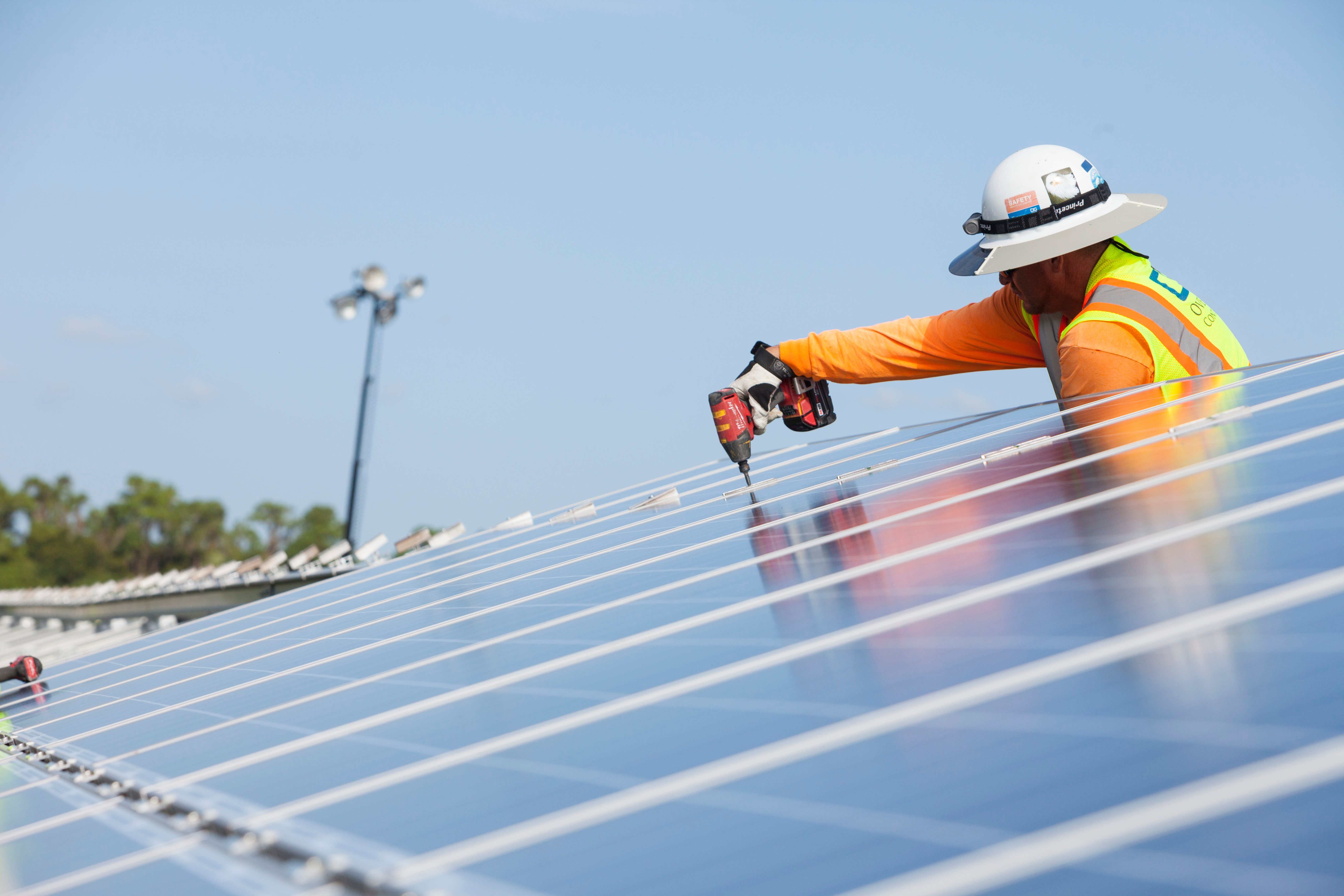 solar tech with drill