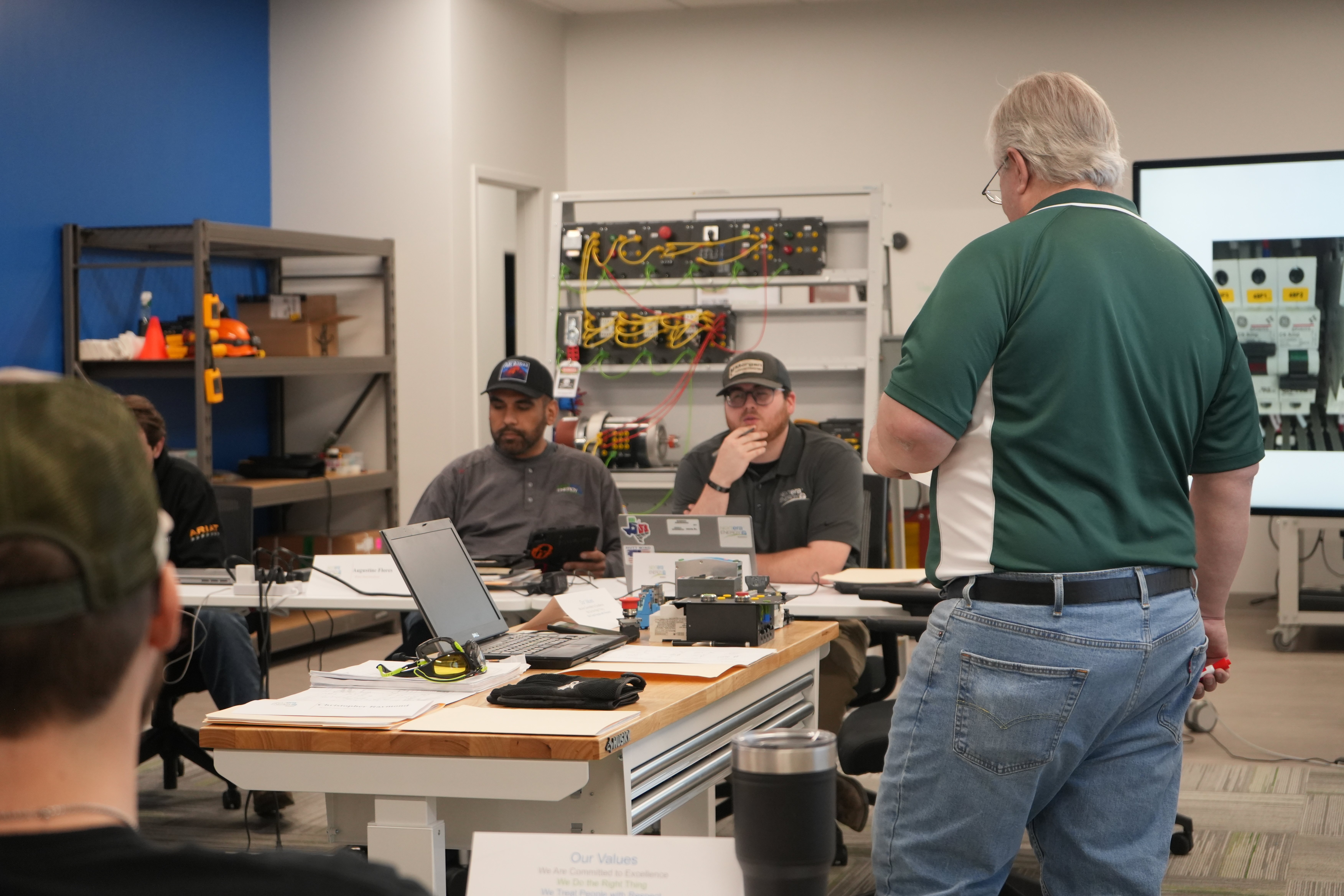 Students and trainer in Wind Foundations classroom