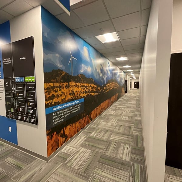 neer-training-office-hallway-600x600